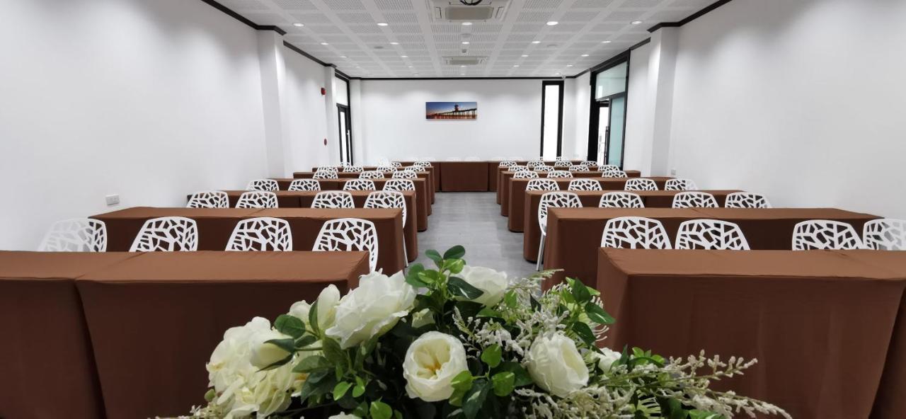 Lux Boutique Hotel Νονταμπουρί Εξωτερικό φωτογραφία